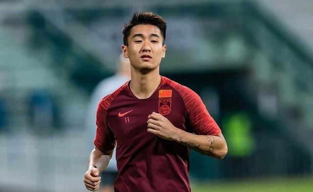 轻易地在边 轻易地在边