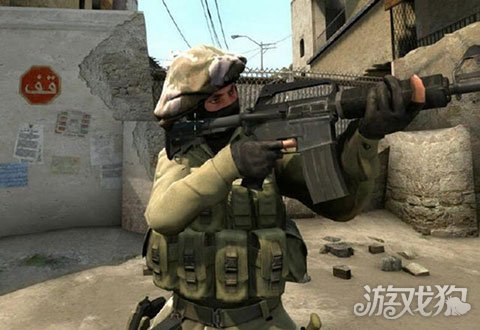 更是一年中 更是一年中