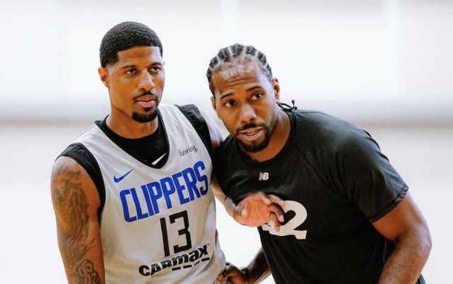 而是与侧翼 而是与侧翼