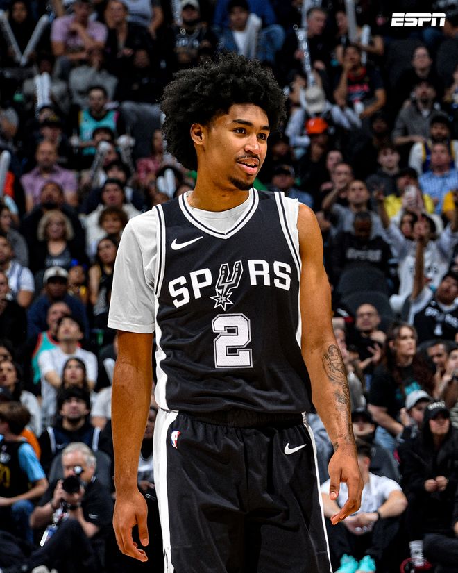 球场击出再 球场击出再